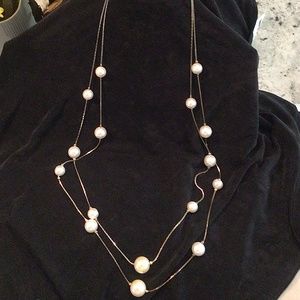 Beautiful silver & pearl double strand necklace 30”